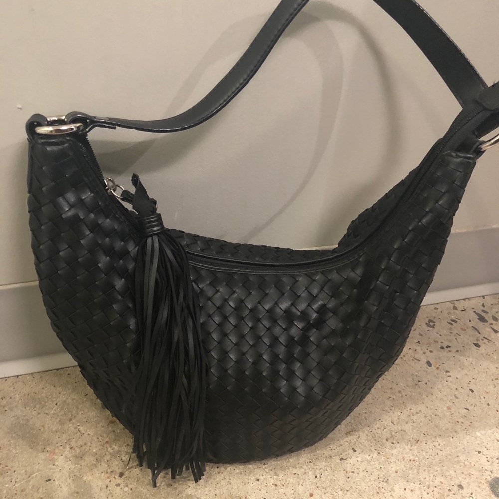 Relic black hobo style bag